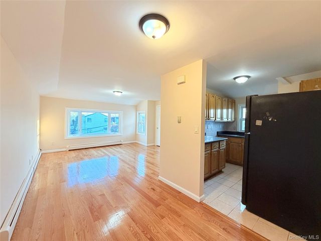 239-13 86th Avenue 2nd Floor, Bellerose, NY 11426