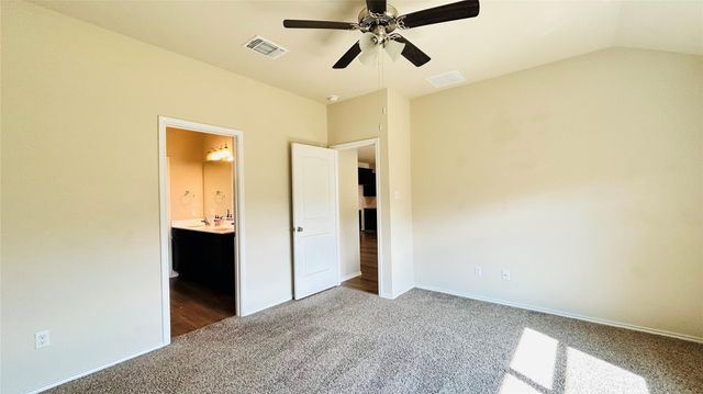 180 Onna ST, Taylor, TX 76574