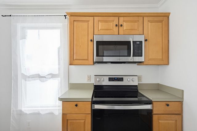 30 South Pine Street, Dover, NH 03820