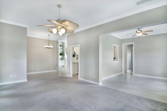 2077 Futana Way, Wellington, FL 33414