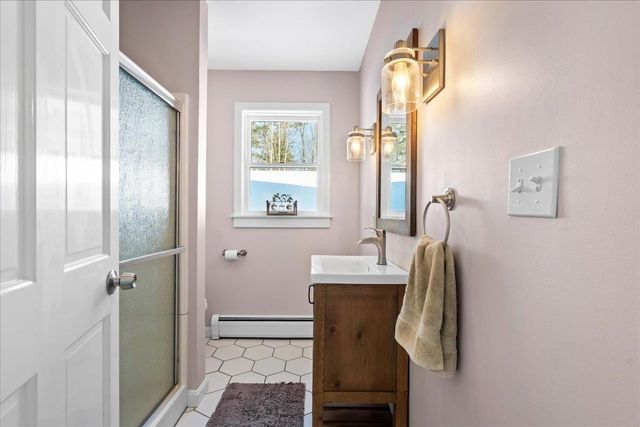 44 Buttercup Lane, Antrim, NH 03440