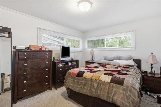 8920 Bennett Avenue, Evanston, IL 60203