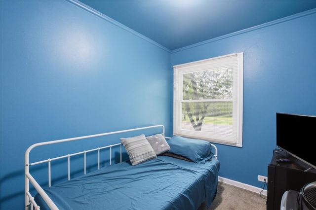 8920 Bennett Avenue, Evanston, IL 60203