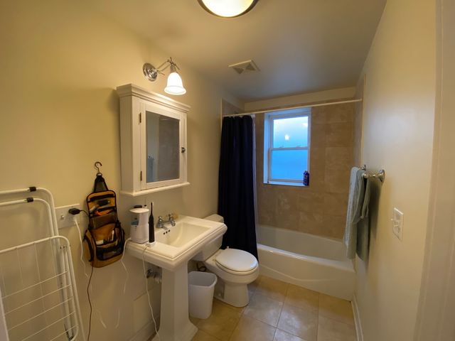 2539.5 Prairie Avenue 3W, Evanston, IL 60201