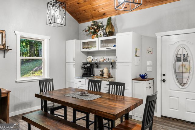 566 Old Cherry Mountain Trail, Hayesville, NC 28904