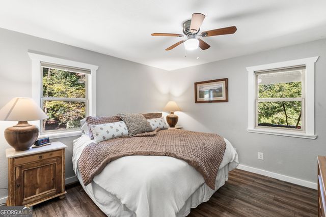 566 Old Cherry Mountain Trail, Hayesville, NC 28904