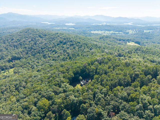 566 Old Cherry Mountain Trail, Hayesville, NC 28904