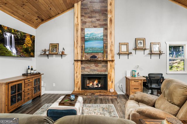 566 Old Cherry Mountain Trail, Hayesville, NC 28904