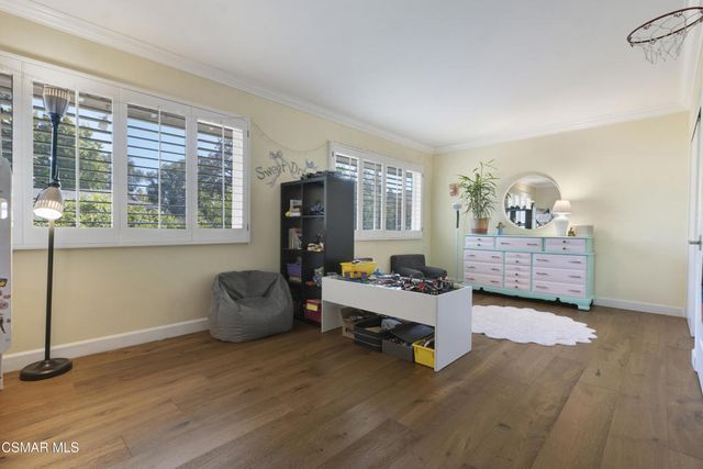 3948 Royal Glen Court, Westlake Village, CA 91361