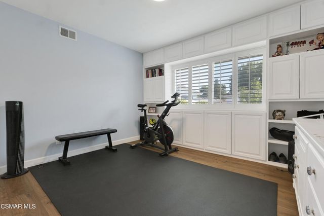 3948 Royal Glen Court, Westlake Village, CA 91361