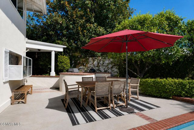 3948 Royal Glen Court, Westlake Village, CA 91361