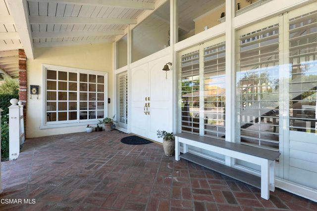 3948 Royal Glen Court, Westlake Village, CA 91361