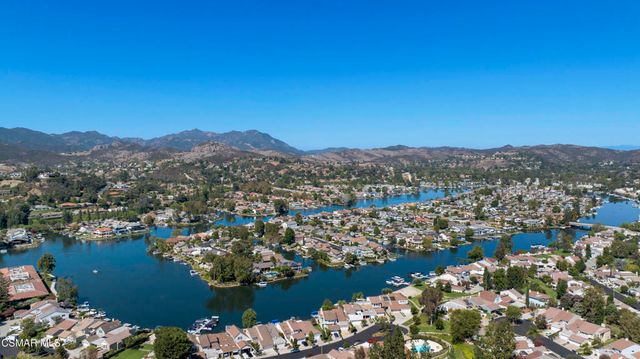 3948 Royal Glen Court, Westlake Village, CA 91361