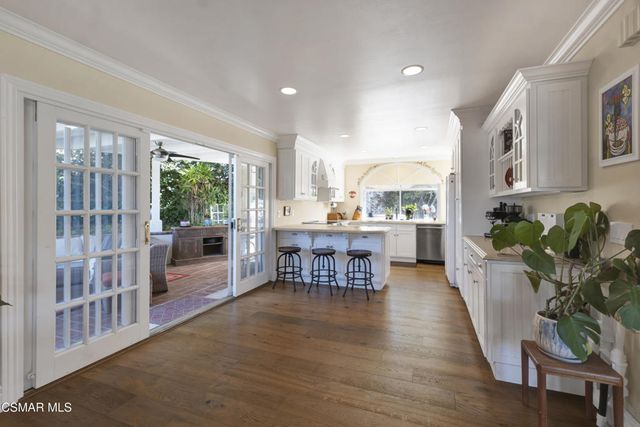 3948 Royal Glen Court, Westlake Village, CA 91361