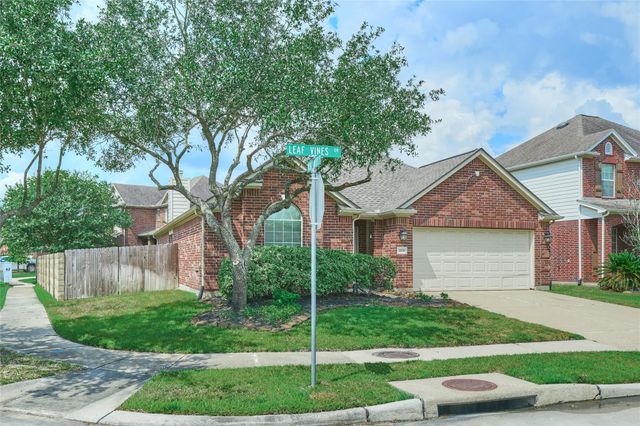 3518 Leaf Vines Drive, Spring, TX 77386