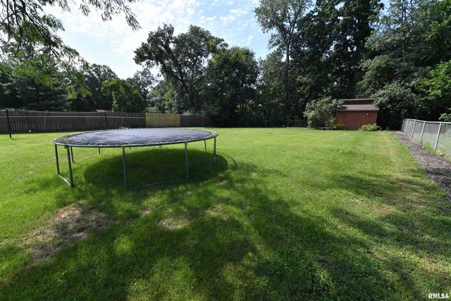 1614 SPRINGFIELD Road, East Peoria, IL 61611