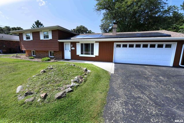 1614 SPRINGFIELD Road, East Peoria, IL 61611