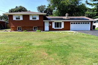 1614 SPRINGFIELD Road, East Peoria, IL 61611
