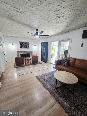 966 MCCOSH ST, Hanover, PA 17331