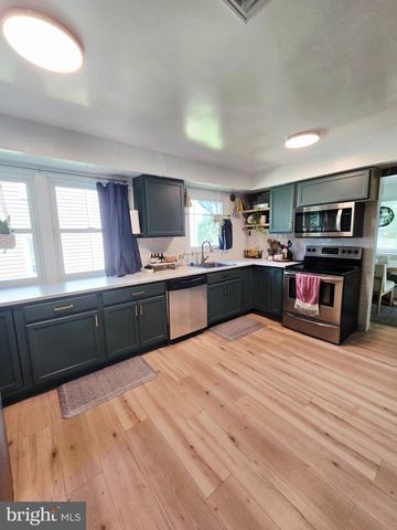 966 MCCOSH ST, Hanover, PA 17331