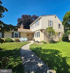 966 MCCOSH ST, Hanover, PA 17331