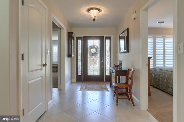 1013 NORTHGATE DR, Lebanon, PA 17042