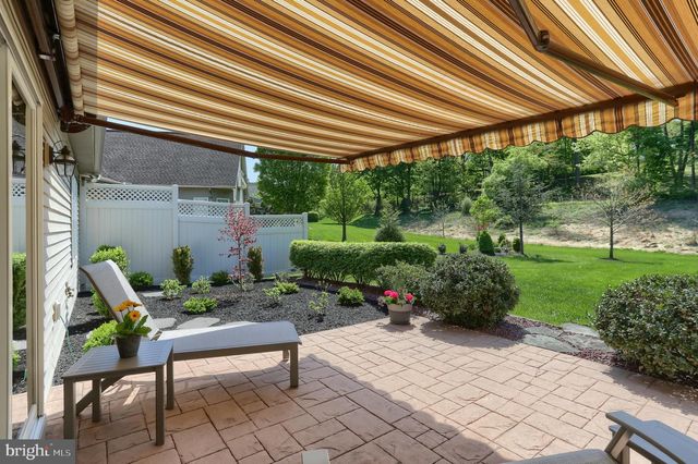 1013 NORTHGATE DR, Lebanon, PA 17042