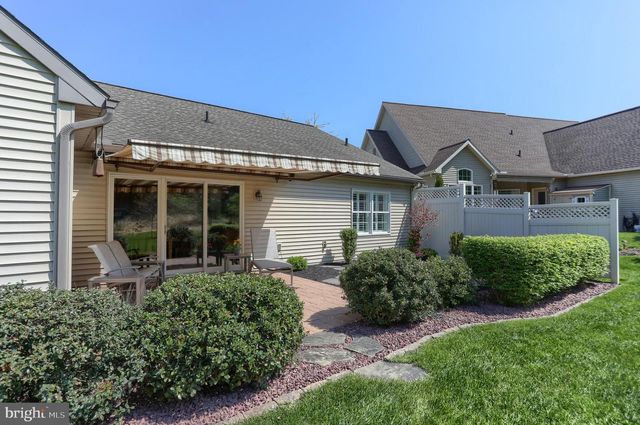 1013 NORTHGATE DR, Lebanon, PA 17042