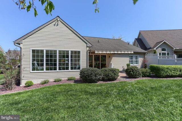 1013 NORTHGATE DR, Lebanon, PA 17042