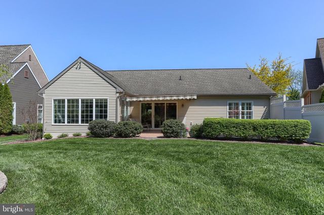 1013 NORTHGATE DR, Lebanon, PA 17042