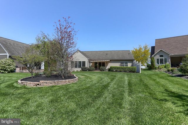 1013 NORTHGATE DR, Lebanon, PA 17042