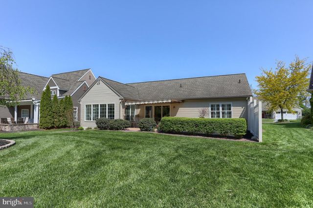 1013 NORTHGATE DR, Lebanon, PA 17042