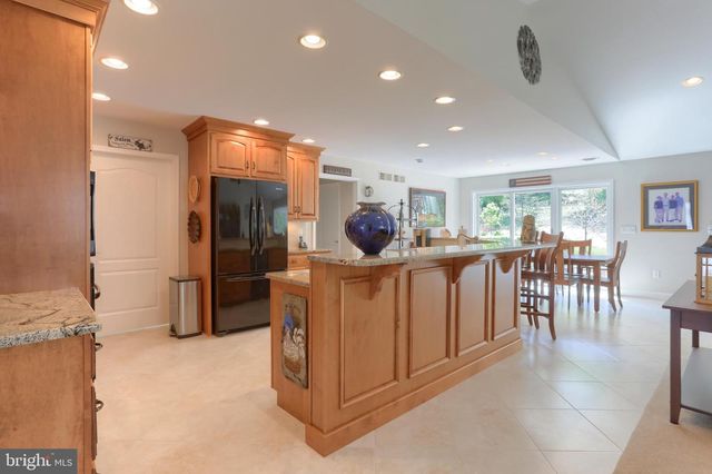 1013 NORTHGATE DR, Lebanon, PA 17042