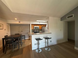 875 Riverside Dr, Coral Springs, FL 33071