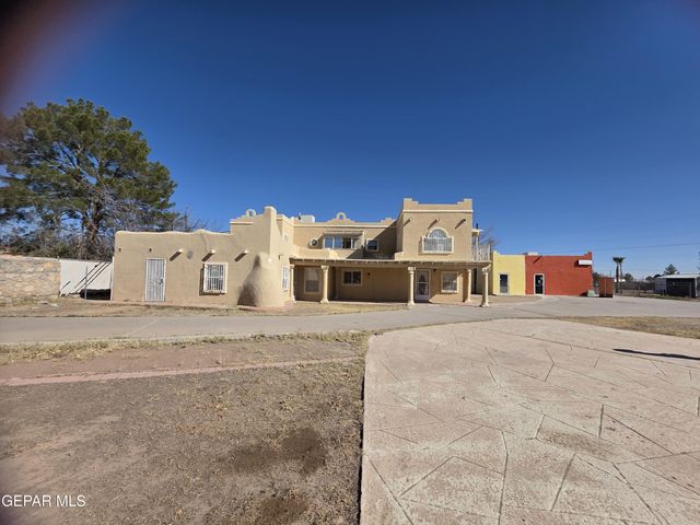 11661 Socorro Road, Socorro, TX 79927