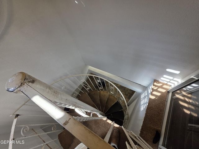 11661 Socorro Road, Socorro, TX 79927