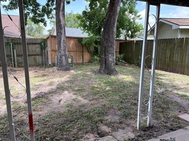 246 Wickhamford Way, Houston, TX 77015
