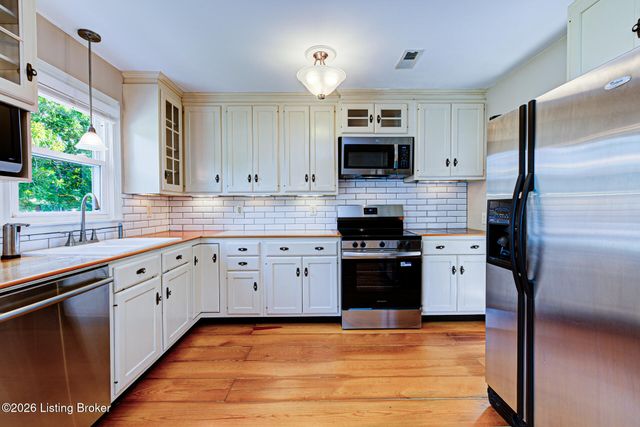 11612 Frank Ave, Louisville, KY 40243