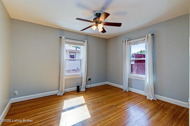 11612 Frank Ave, Louisville, KY 40243