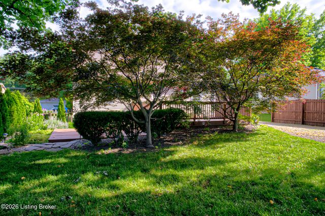 11612 Frank Ave, Louisville, KY 40243