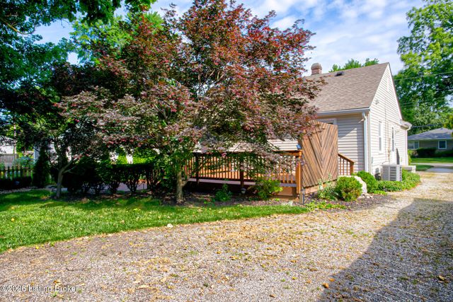 11612 Frank Ave, Louisville, KY 40243