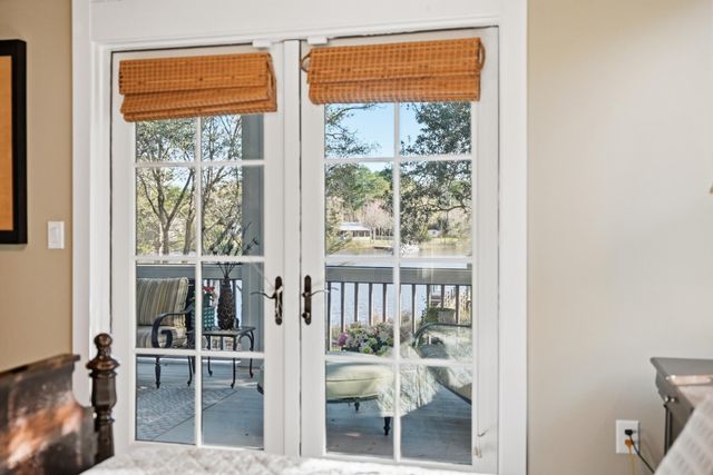 50 E Bayou Forest Drive, Freeport, FL 32439