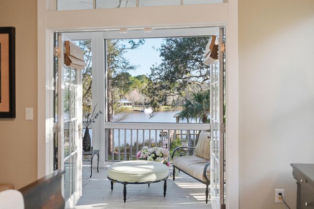 50 E Bayou Forest Drive, Freeport, FL 32439