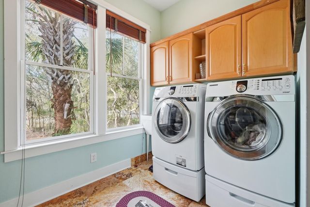 50 E Bayou Forest Drive, Freeport, FL 32439