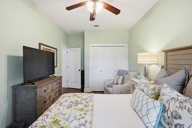 50 E Bayou Forest Drive, Freeport, FL 32439