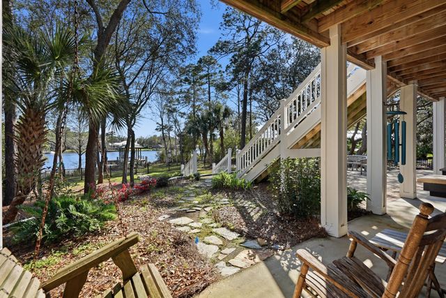 50 E Bayou Forest Drive, Freeport, FL 32439