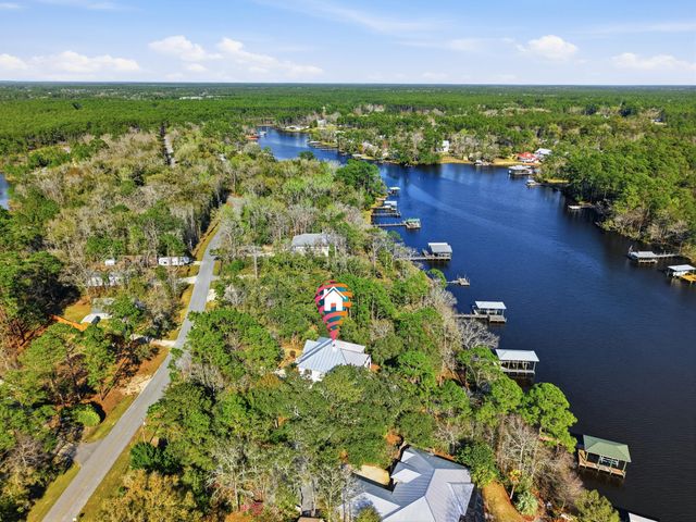 50 E Bayou Forest Drive, Freeport, FL 32439