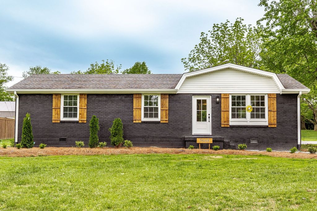 7608 Gerald Dr, Joelton, TN 37080