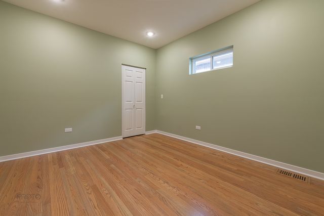 8044 S Clyde Avenue, Chicago, IL 60617