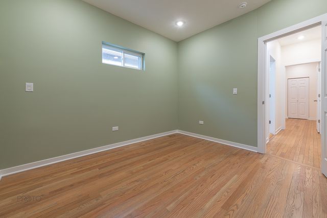 8044 S Clyde Avenue, Chicago, IL 60617